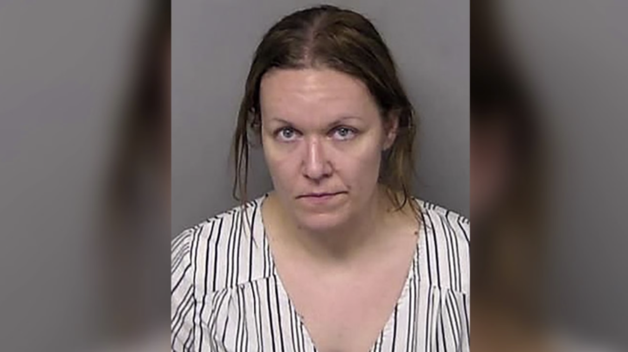 Husband sets up hidden camera, catches teacher wife poisoning his smoothie with deadly plant: Police