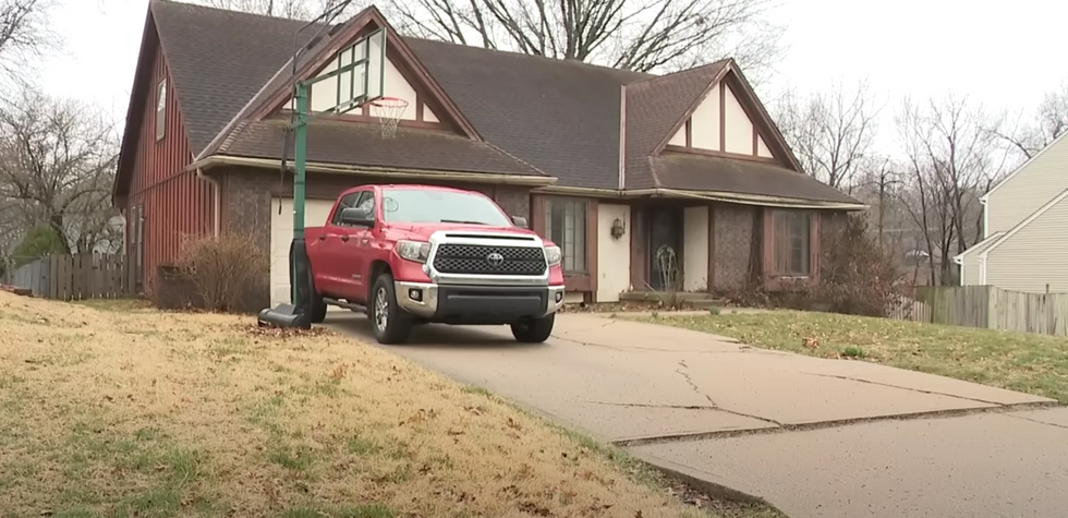 Kansas couple kept deceased man's body in home for six years while collecting his retirement benefits