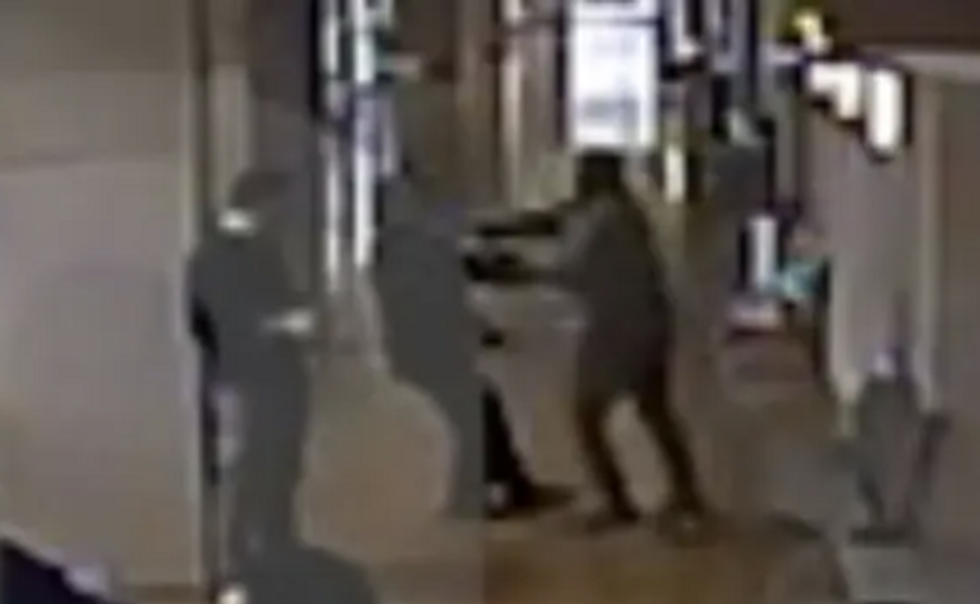 Video: Man pummels suspected child sex predator at Las Vegas courthouse