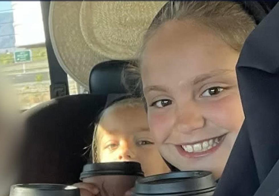 2 children died in Amish buggy crash‚ police investigating how identical twins‚ meth‚ and damning internet searches relate to tragic case