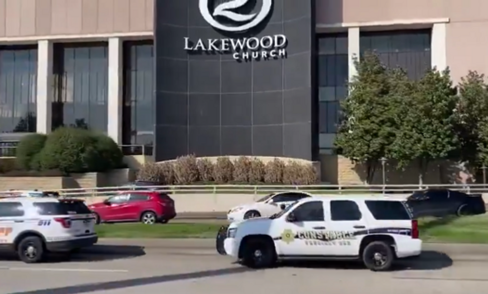 Bomb-threatening woman involved in shooting at Joel Osteen's Lakewood Church‚ man and 5-year-old shot