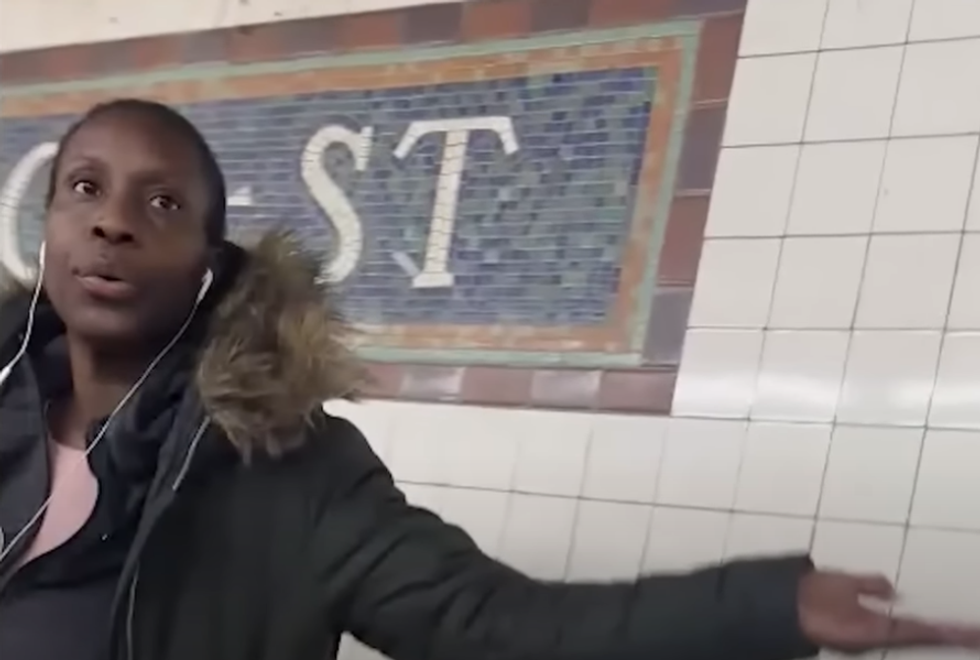 NYC subway rider speaks out after deranged woman throws sulfuric acid on her face‚ suffers third-degree burns