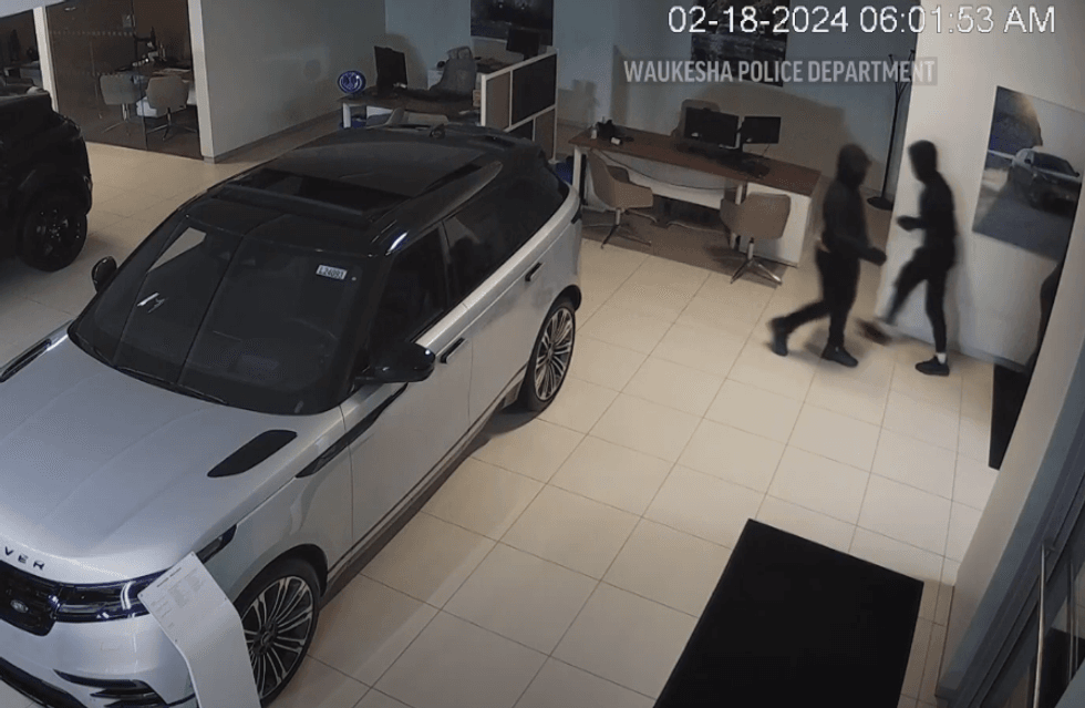 Chicago-area teens break into Wisconsin car dealership‚ steal 9 cars valued at $583‚000
