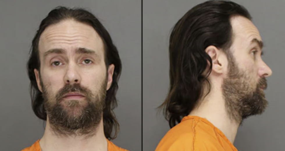 Wisconsin man named 'Deez-Nuts' arrested on charges of battery‚ brandishing a BB gun