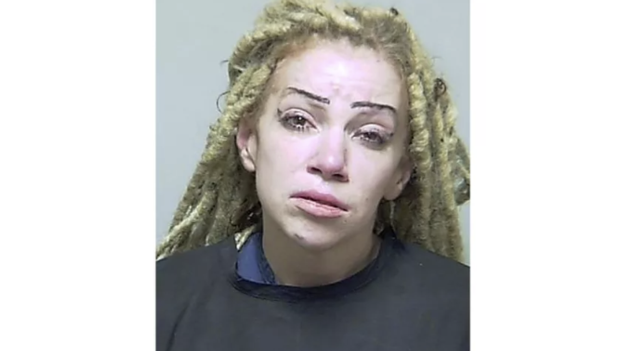 Florida woman allegedly tried to sell baby daughter for $500 outside an H&R Block, then abandoned infant