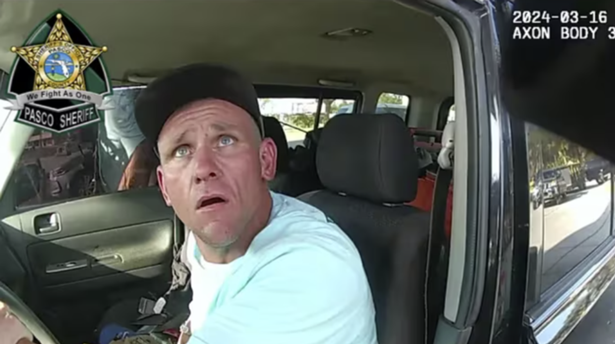 'You're gonna get shot!' Intense bodycam video shows deputy shoot, kill Florida man while hanging onto runaway car