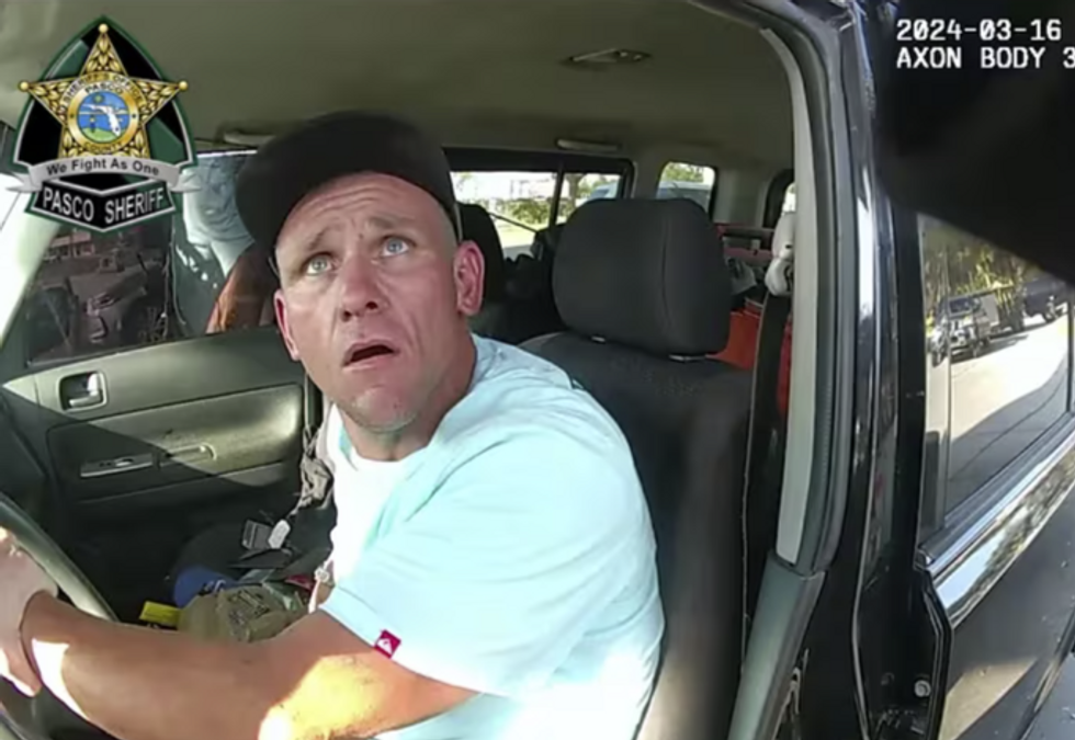 'You're gonna get shot!' Intense bodycam video shows deputy shoot‚ kill Florida man while hanging onto runaway car