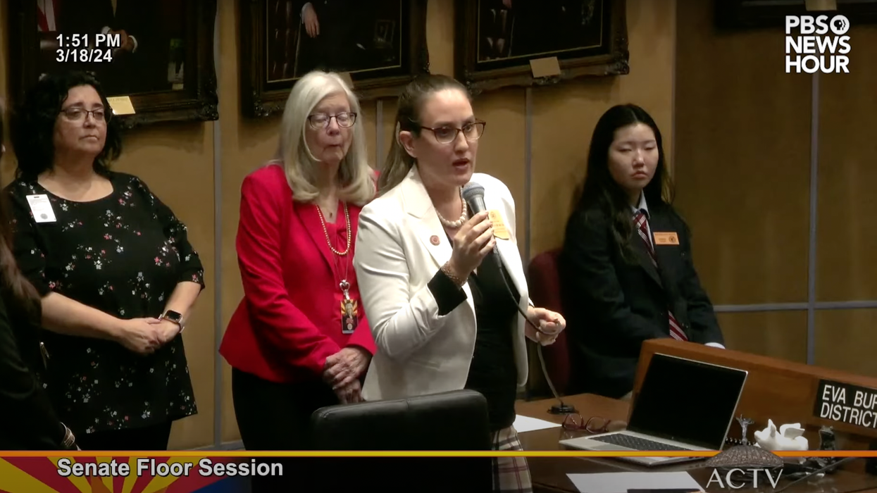 Democrat announces abortion plan, saying pregnancy 'not viable'