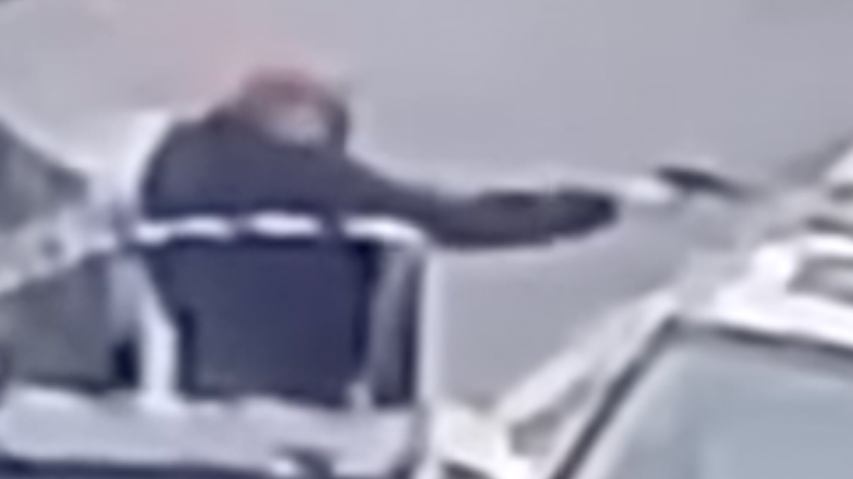 Thug points gun at Burger King drive-thru worker on Easter Sunday; allegedly threatens to kill him, calls him racial slur