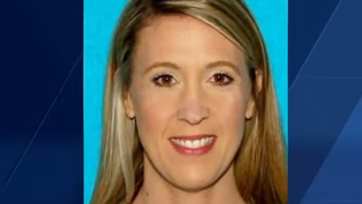 Nebraska deputies catch naked married substitute teacher in car with student, chase ensues that ends in vehicle crashing: Police