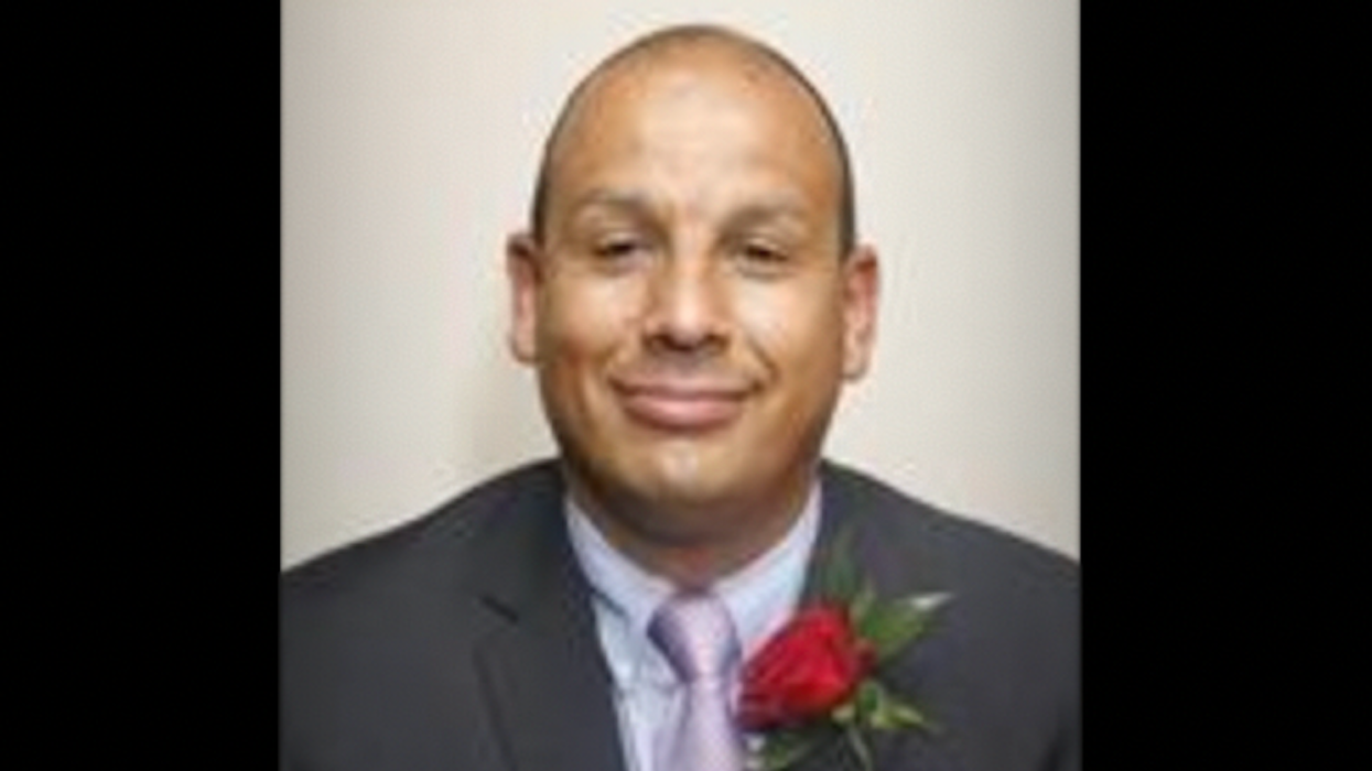 'We need to cut all their throats!' UK official arrested on suspicion of encouraging murder of anti-immigration protesters