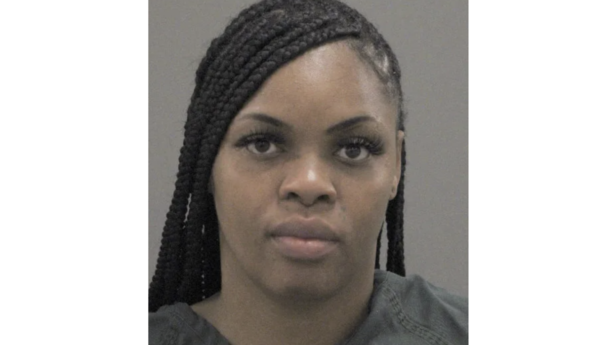 Woman spills cocaine at elementary school, beats staffer who tries reporting — even strangles victim with his own tie: Police