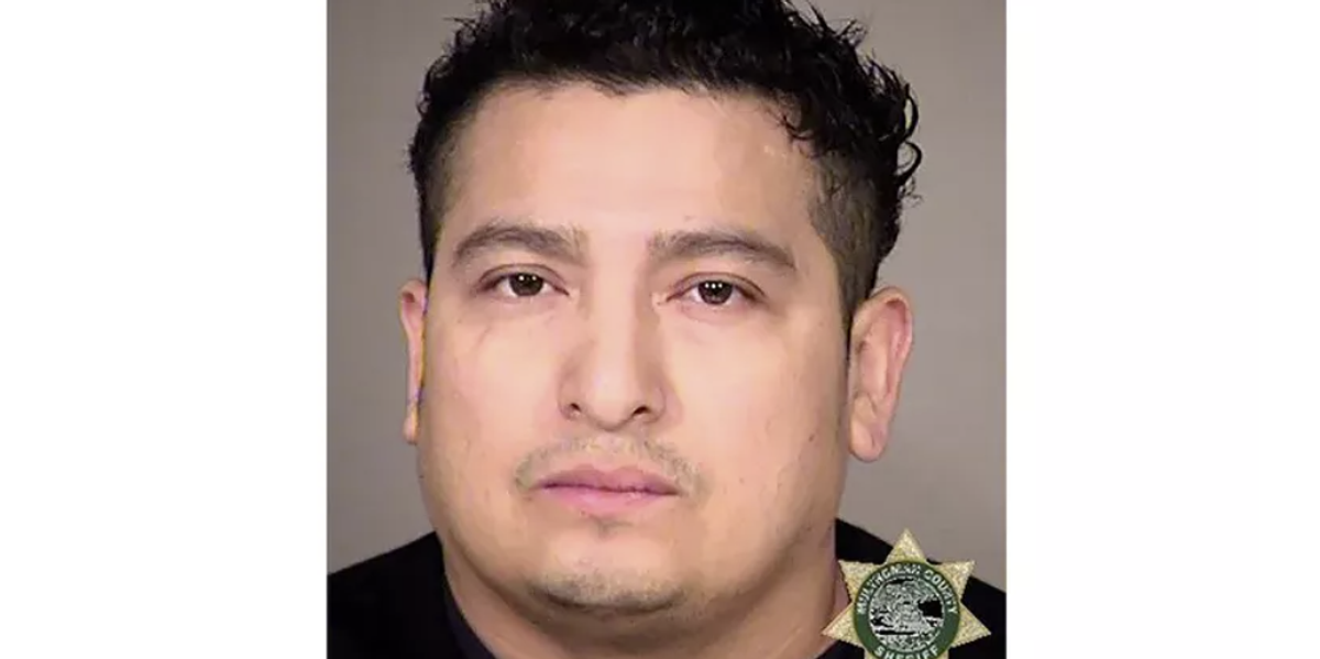 ‘Finish the kids’: Father slits wife’s throat and threatens family massacre, but heroic 10-year-old girl saves siblings ‘Finish the kids’: Father slits wife’s throat and threatens family massacre, but heroic 10-year-old girl saves siblings