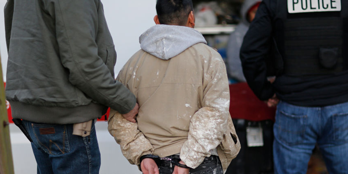 DHS agents make mass arrests at ‘family-owned’ manufacturer DHS agents make mass arrests at ‘family-owned’ manufacturer
