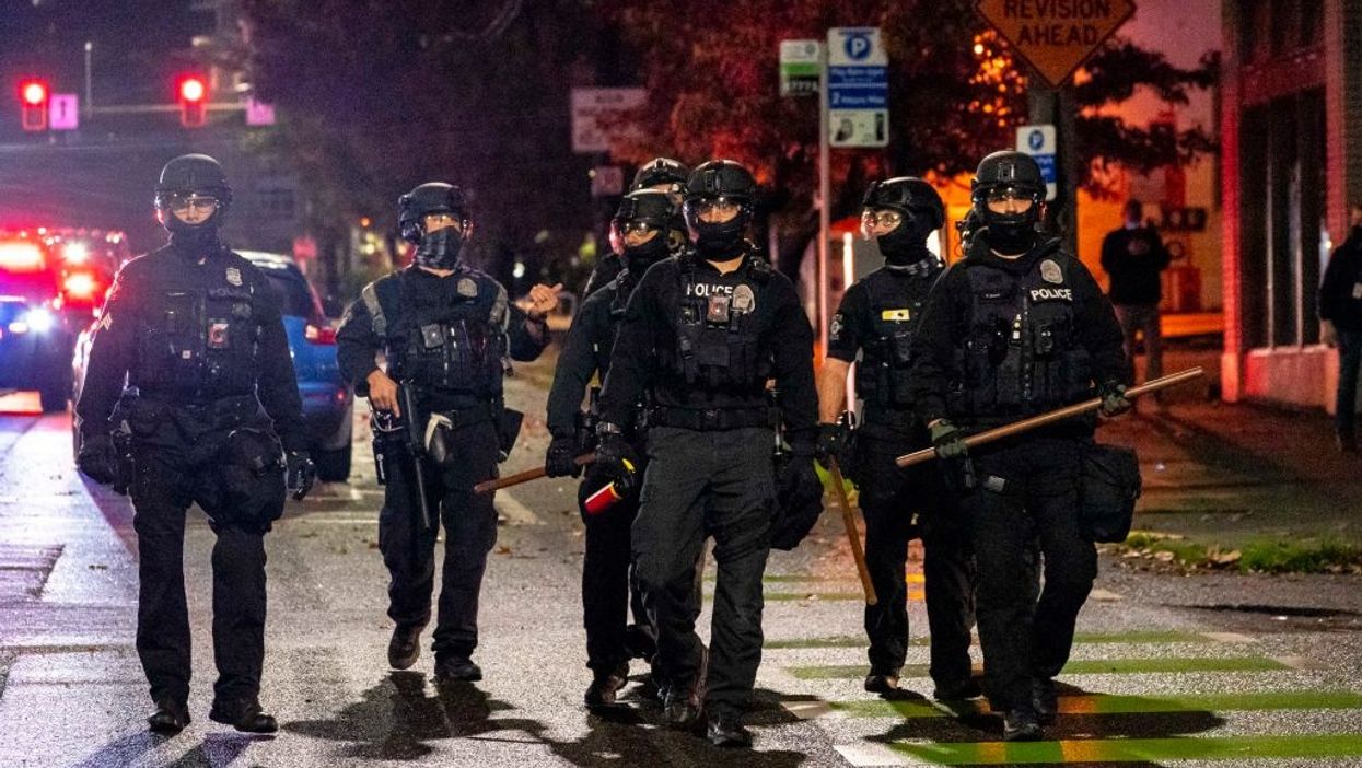 In Seattle, 34 more officers ditch the force as city slashes police budget for a second time