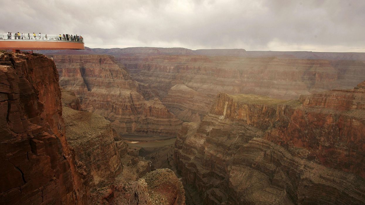 In shocking apparent suicide, man drives over edge of Grand Canyon — and plummets 4,000 to its floor