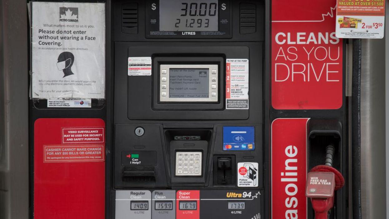 Industry analysis predicts gas could hit $4 per gallon in 'worst-case scenario' for 2022