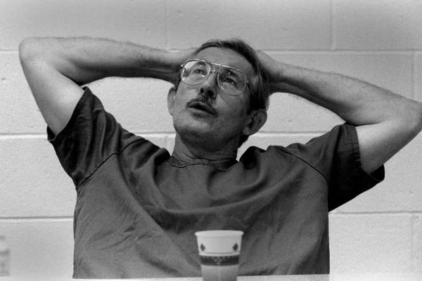 Infamous CIA officer turned Soviet spy dies in prison