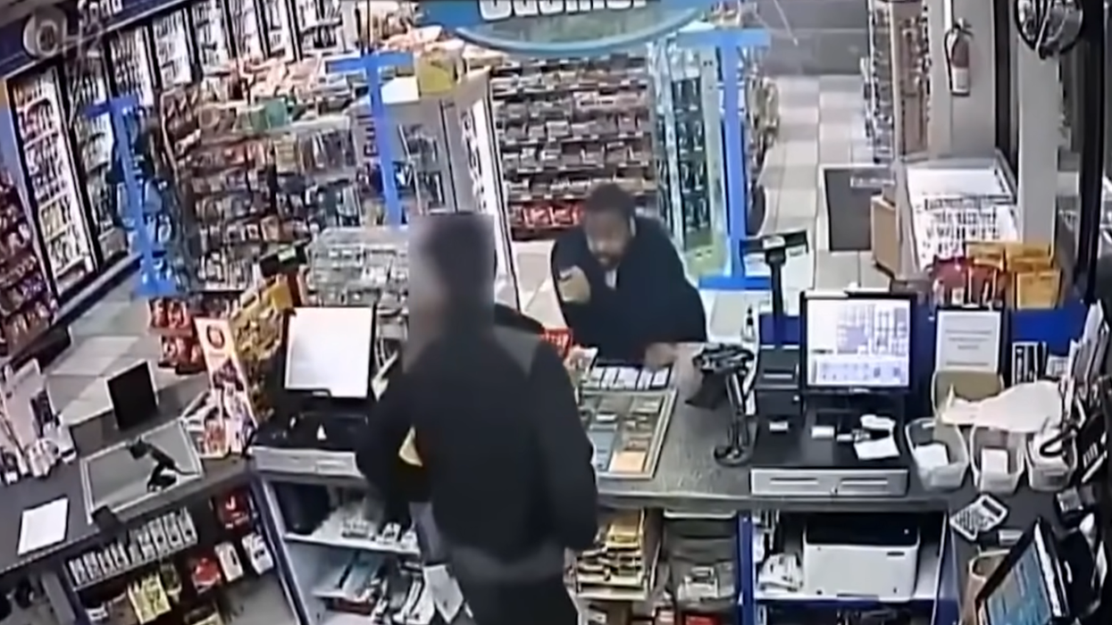 Insane video shows gas station clerk shot in the face by brazen robber; somehow he escapes and is expected to survive