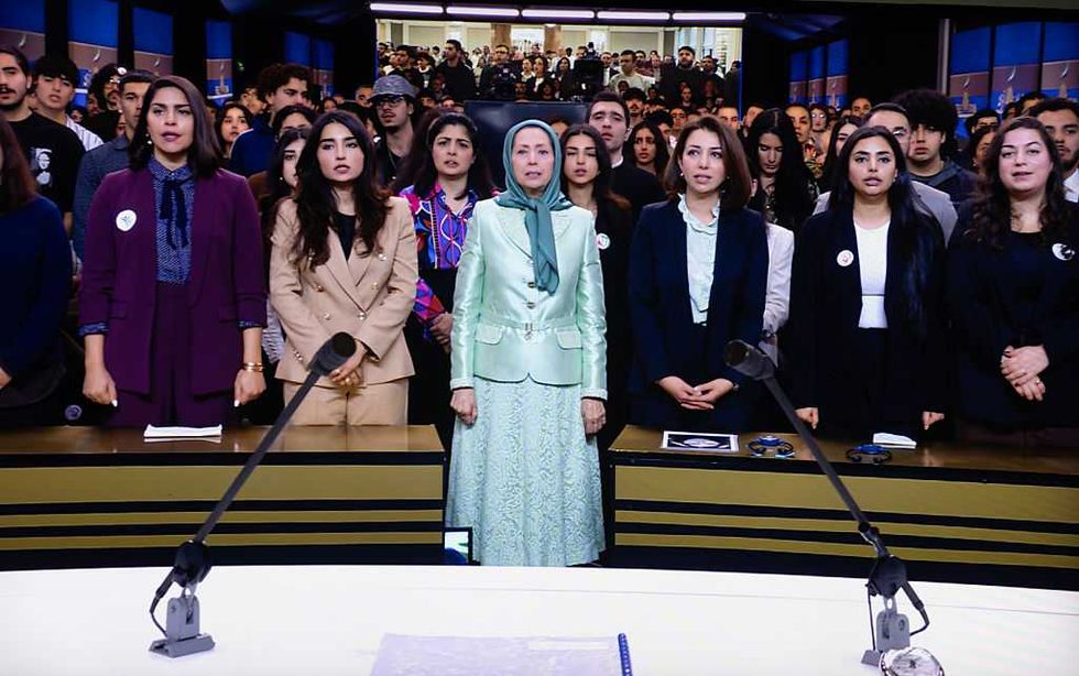 Iran’s freedom fighters put America’s No Kings clowns to shame