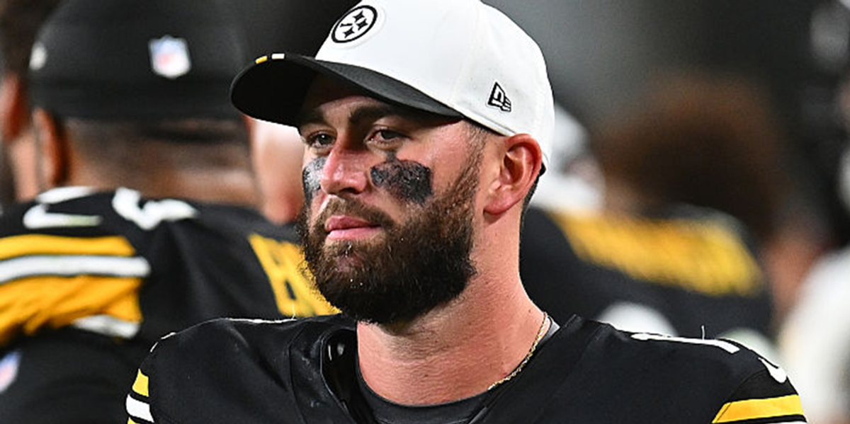 ‘Ireland is ran by traitors’: Steelers quarterback, disabled senior mugged in Dublin during NFL visit ‘Ireland is ran by traitors’: Steelers quarterback, disabled senior mugged in Dublin during NFL visit