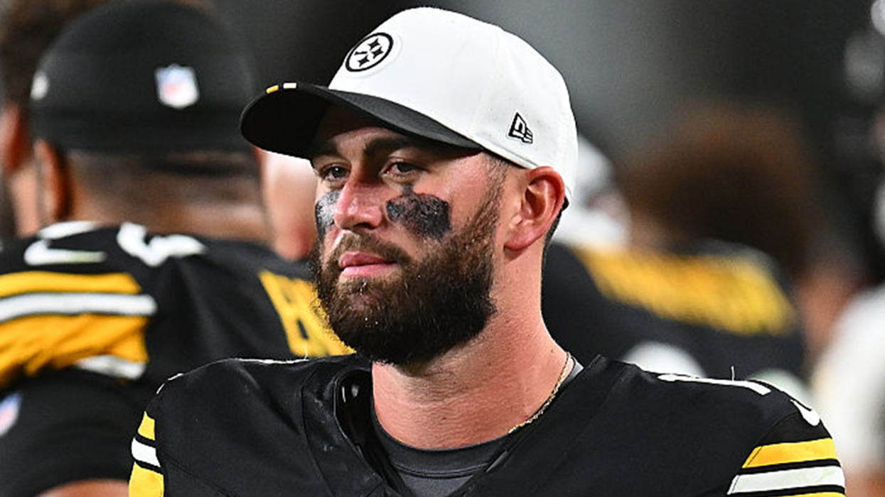 'Ireland is ran by traitors': Steelers quarterback, disabled senior mugged in Dublin during NFL visit