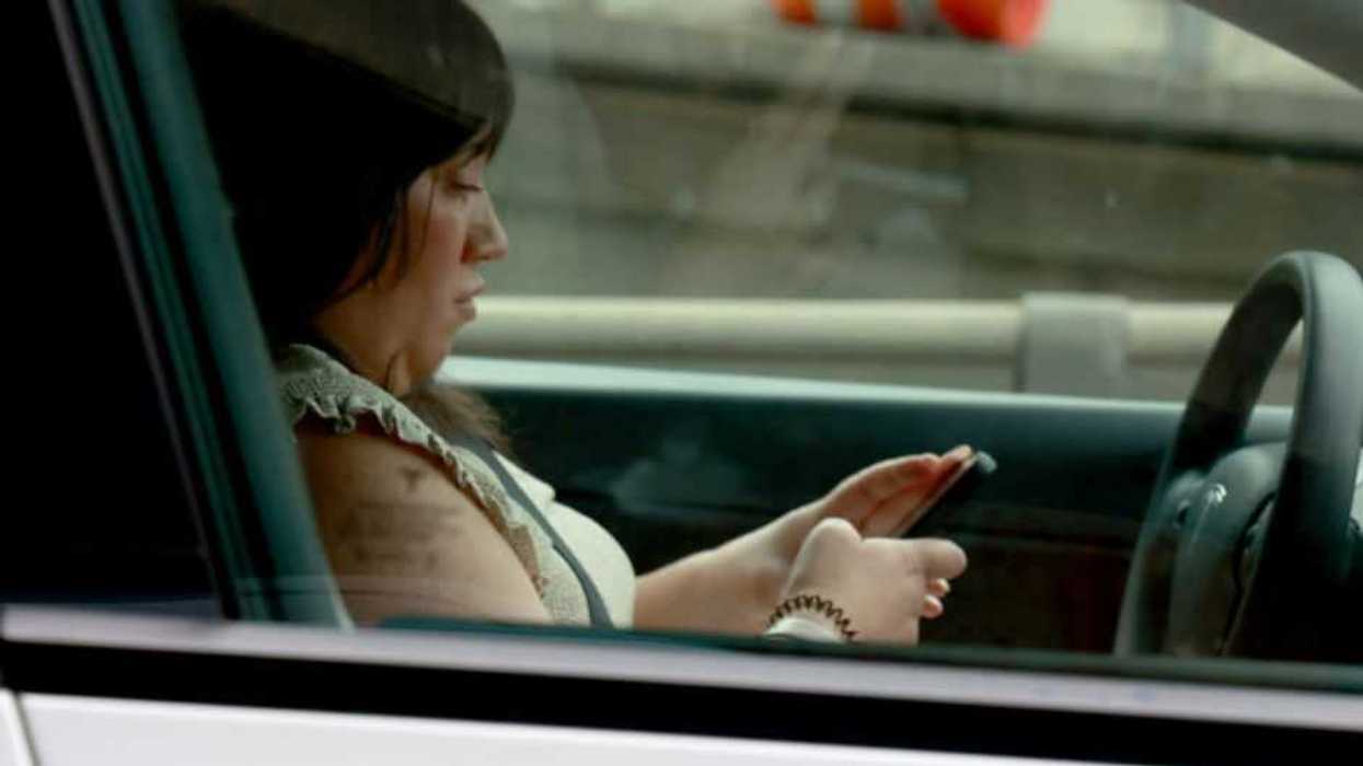Is your car reading your texts? Only the auto industry knows for sure
