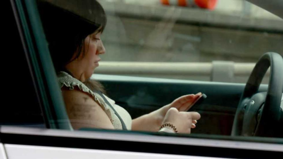 Is your car reading your texts? Only the auto industry knows for sure