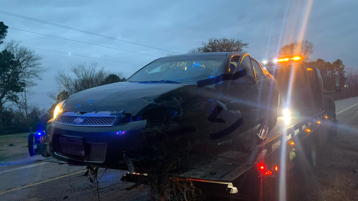 It's a rude awakening for pair of 13-year-old girls — runaways from Texas — after crashing car into tree in Louisiana