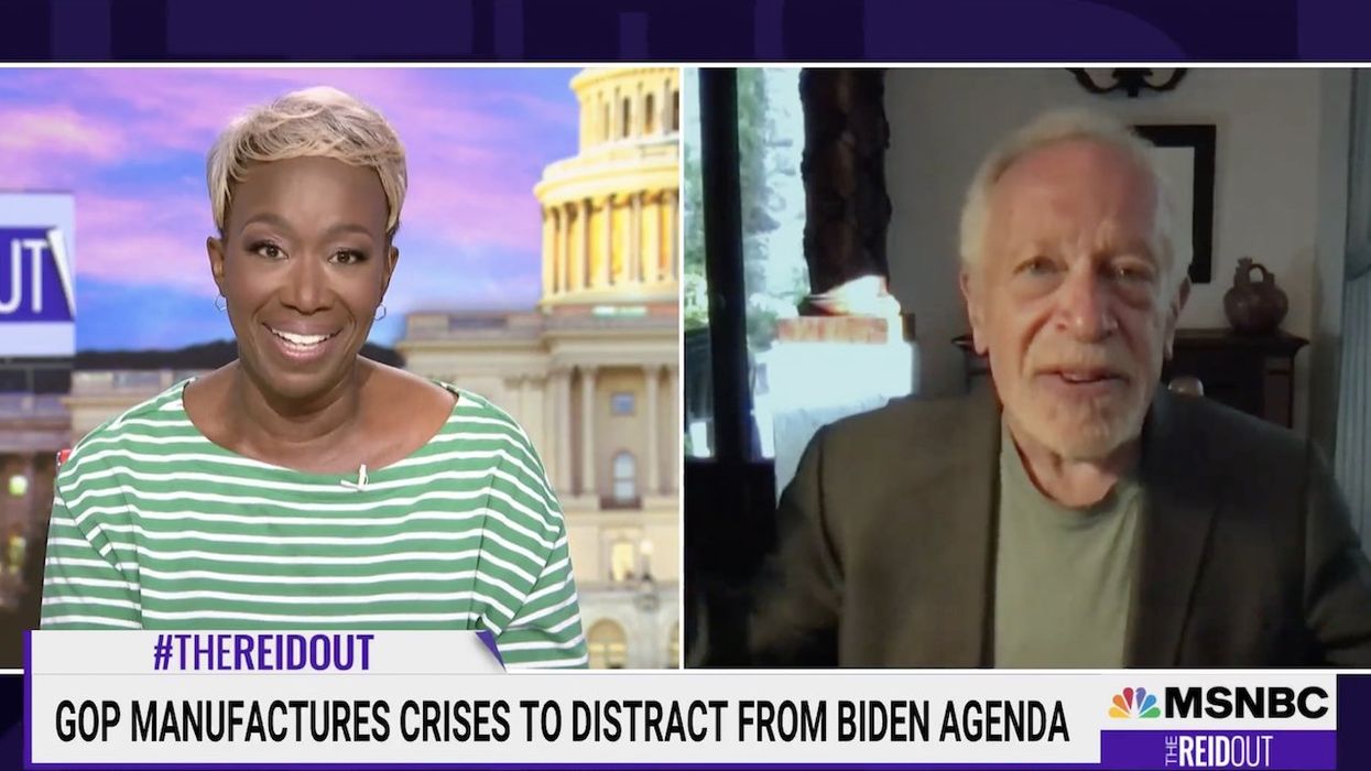 'It’s a Goldilocks economy ... I don’t recall an economy that is this good': Leftist Robert Reich offers eye-popping take on Bidenomics — but folks aren't buying it