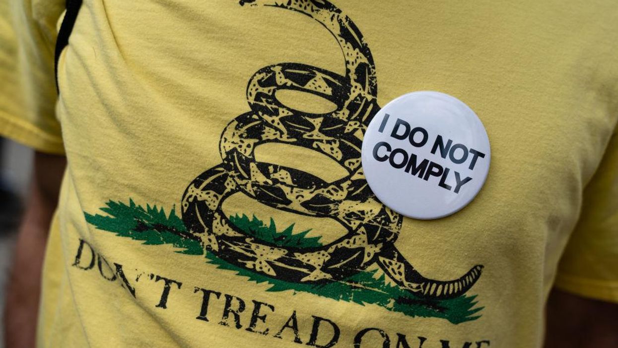 #IWillNotComply trends on Twitter after Biden orders vaccine mandate