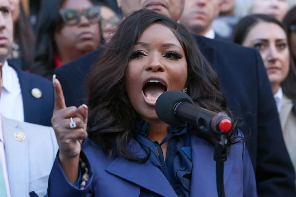 Jasmine Crockett tries to kill story portraying her as 'brusque,' self-absorbed, and frustrating to her fellow Dems