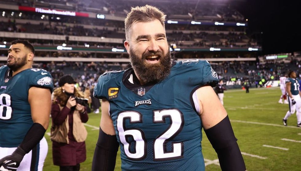 Jason Kelce goes viral for speaking boldly about the importance of loving fathers: 'The greatest gift a child could ask for'