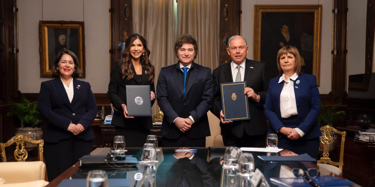 Javier Milei, Noem strike big agreement as White House builds anti-left alliance Javier Milei, Noem strike big agreement as White House builds anti-left alliance