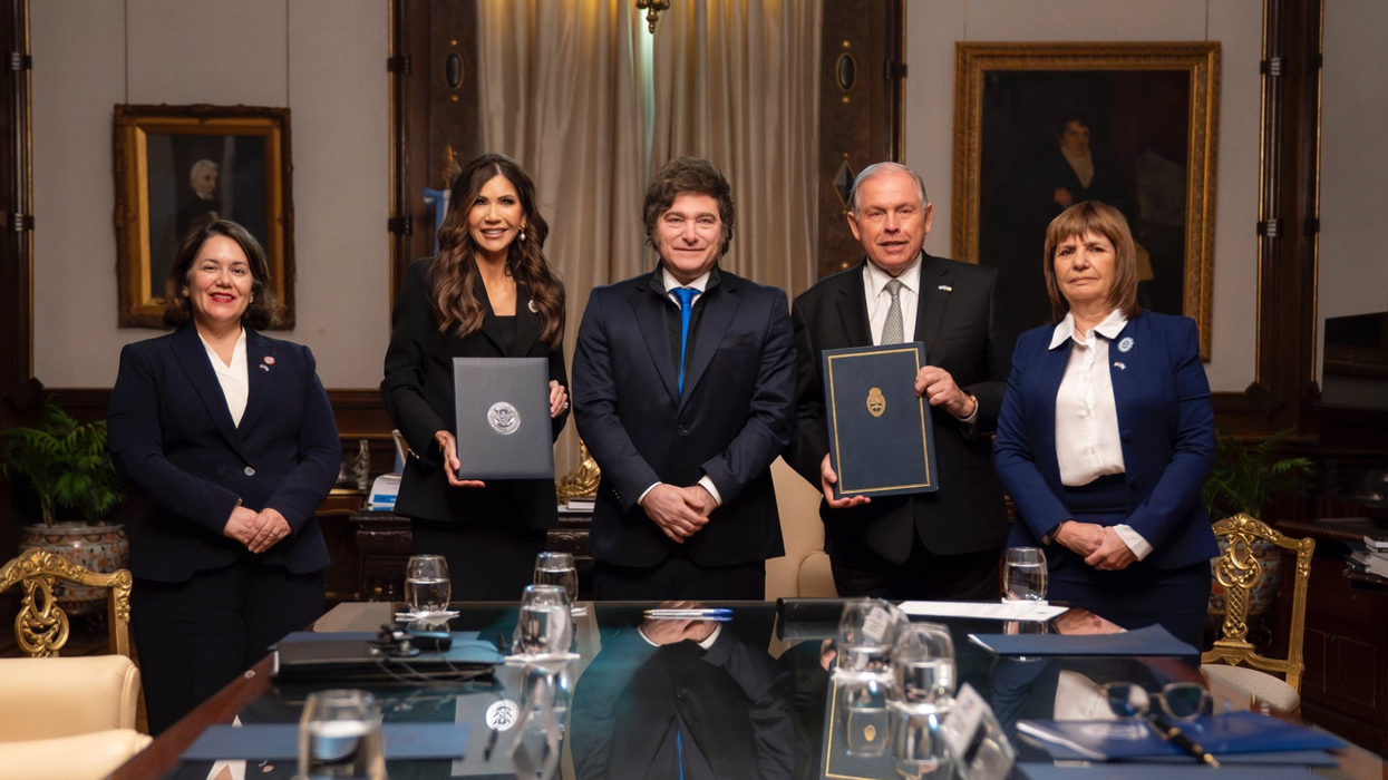 Javier Milei, Noem strike big agreement as White House builds anti-left alliance