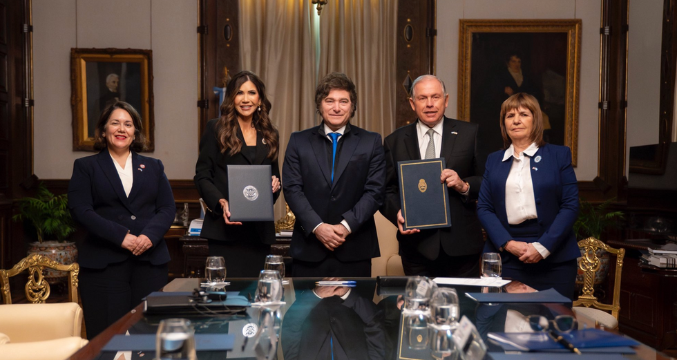 Javier Milei, Noem strike BIG agreement as White House builds anti-left alliance