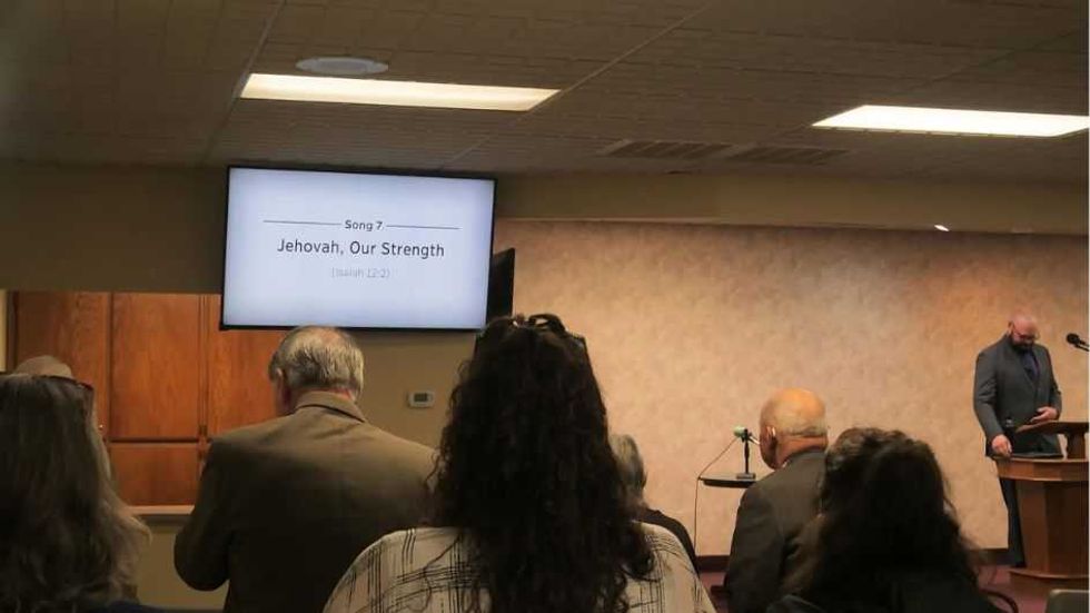 Jehovah's Witnesses: Worshipping with the most hated denomination