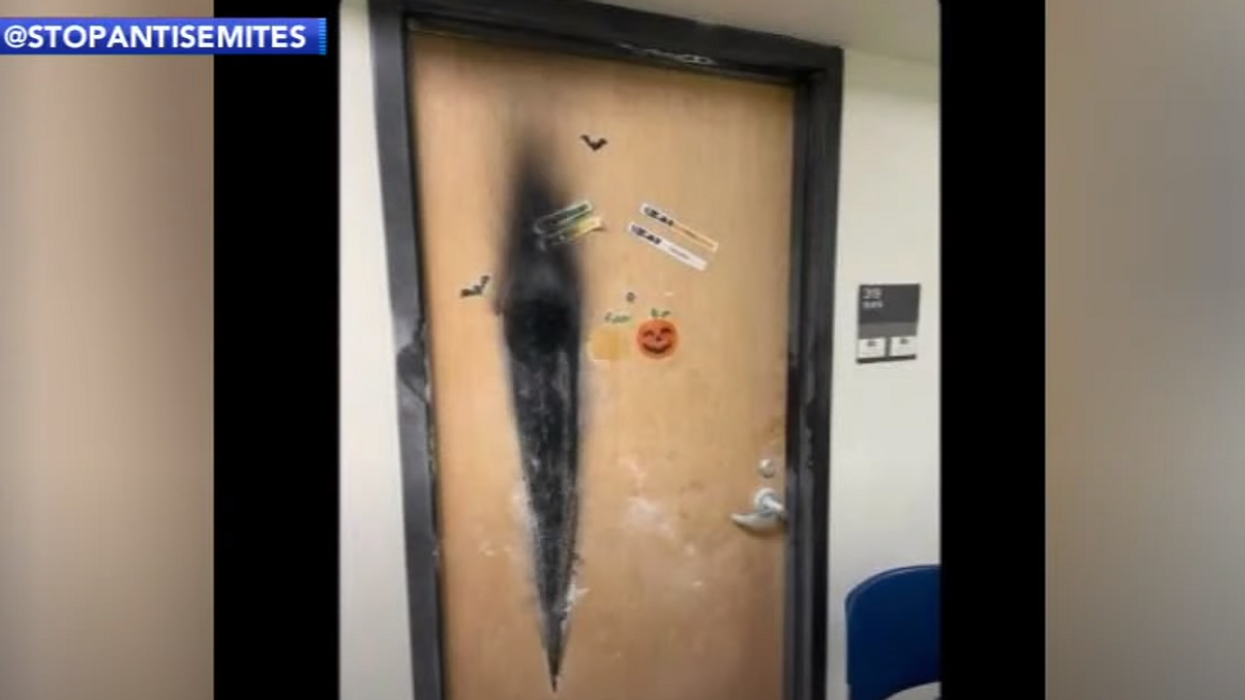 Jewish student's dorm room door set on fire at Drexel University