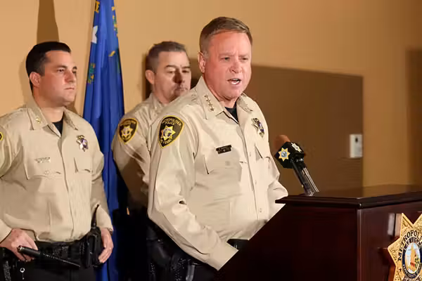 Judge threatens to hold sheriff in contempt of court after police refuse order to release violent criminal with 35 arrests