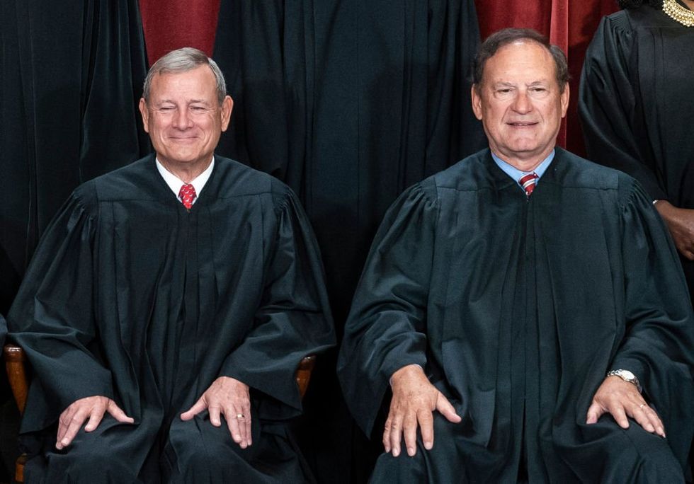 Justice Alito tells Congress he will not recuse himself over flags
