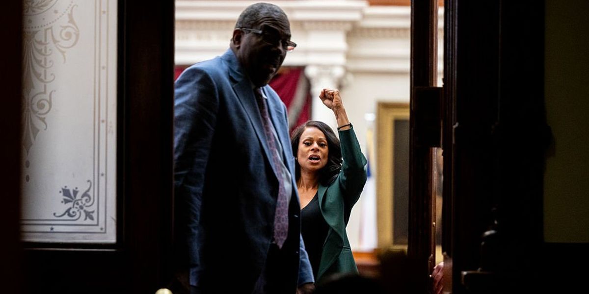 Kamala, Hillary champion Texas Democrats who camped out at statehouse, engaged in ‘bad Kabuki theater’ Kamala, Hillary champion Texas Democrats who camped out at statehouse, engaged in ‘bad Kabuki theater’