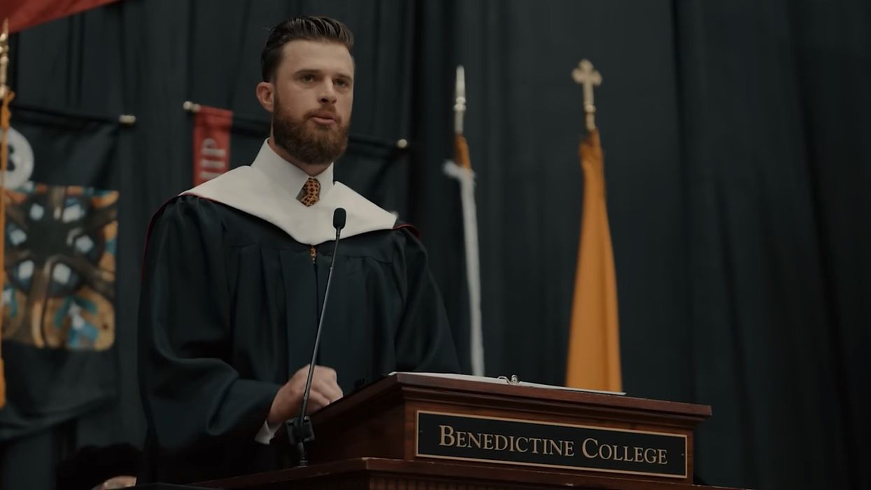 Kansas City Chiefs star kicker goes scorched-earth in anti-PC graduation speech: 'Truth is in the minority'
