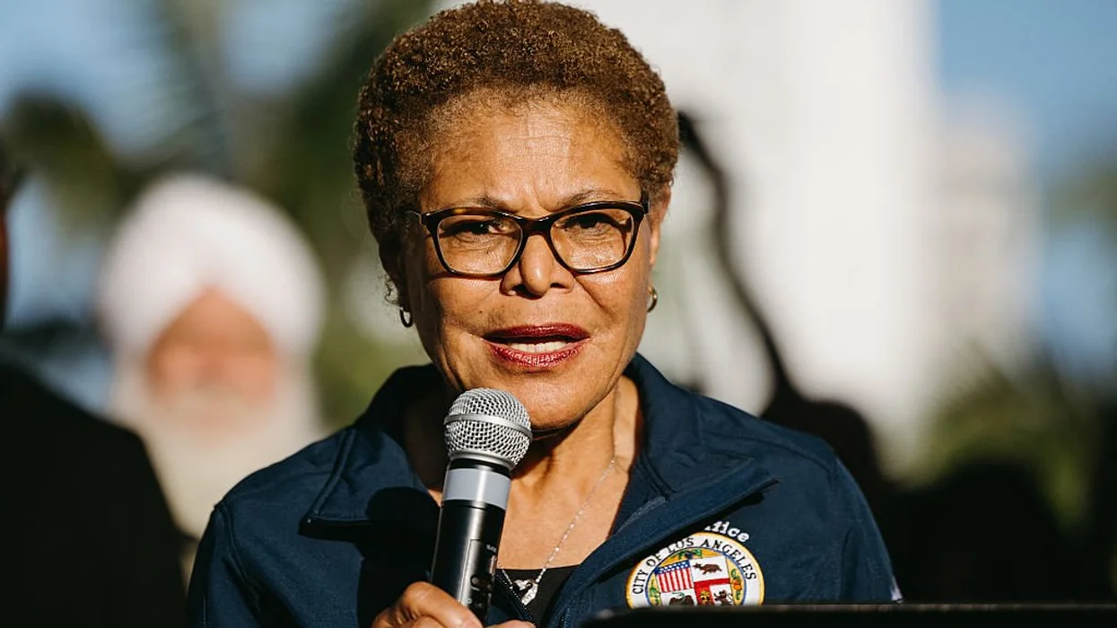 Karen Bass responds to box truck Border Patrol raid