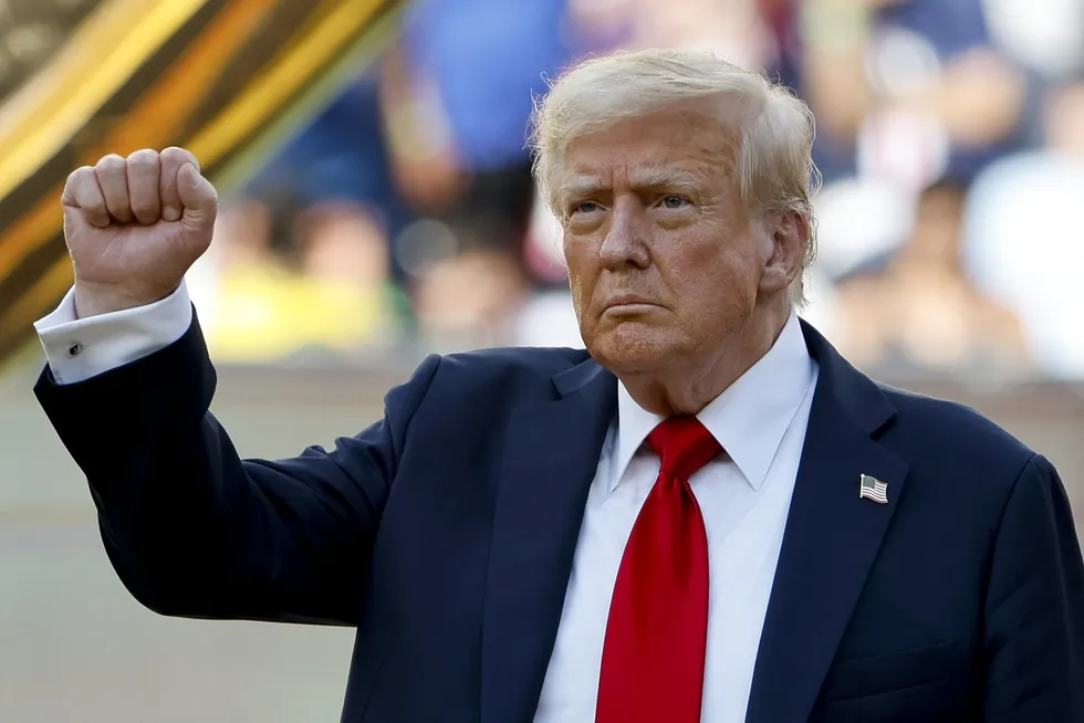 Karoline Leavitt releases health update on Trump after questions arise from swelling seen in photos