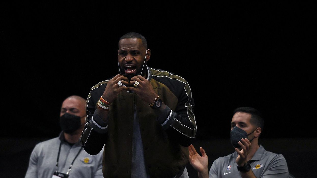 LAPD union calls for NBA to investigate LeBron James tweet: ‘One of the biggest hypocrites out there is LeBron James’