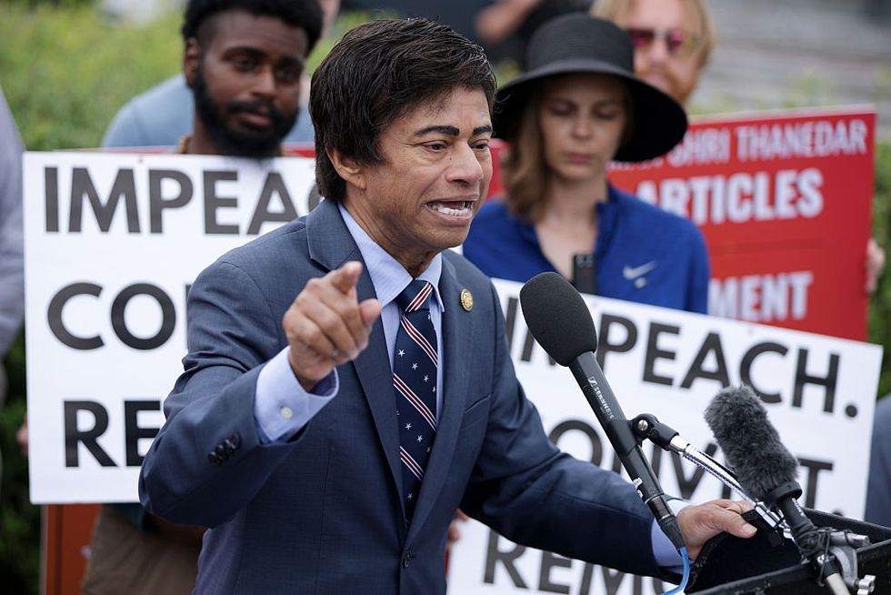 Latest attempt to impeach Trump ends in total humiliation: 'Idiotic'