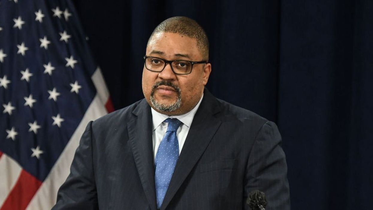 Law professor destroys Alvin Bragg's 'legal embarrassment' of a case — but still finds a way to blame Trump