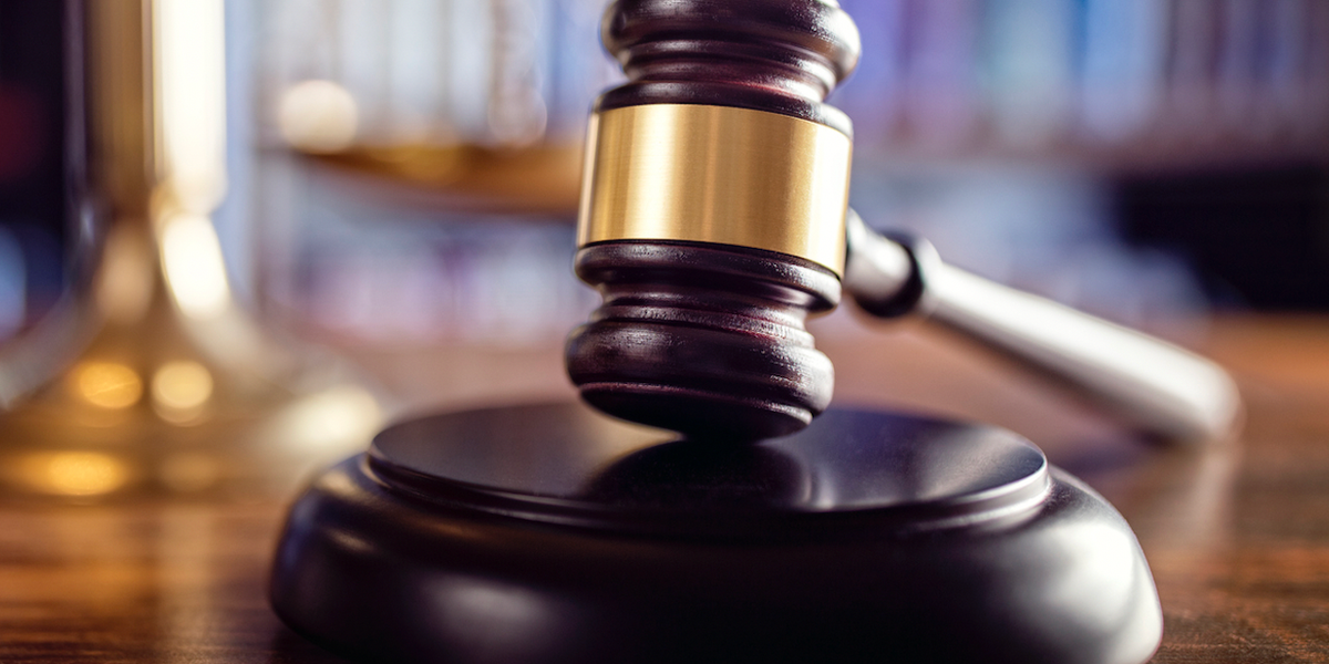 Lawyer for white male who slapped black male then got beaten up in Cincinnati mob attack blasts charge against client Lawyer for white male who slapped black male then got beaten up in Cincinnati mob attack blasts charge against client