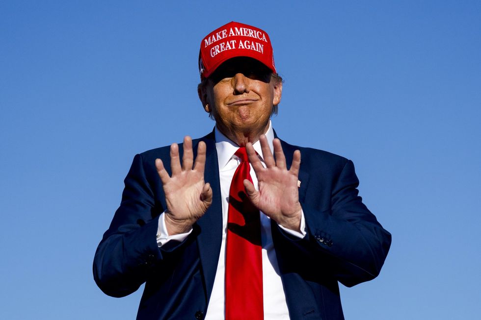 Liberals are still pushing an insane Trump conspiracy theory from before the election