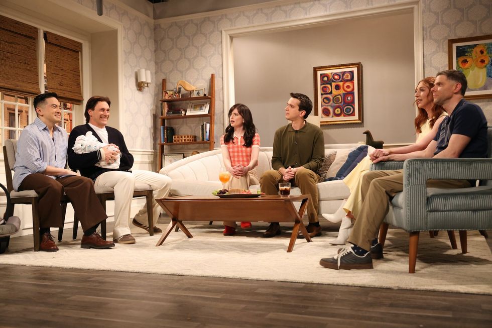 Liberals outraged at gay dad adoption sketch on 'SNL,' but many on the right love it